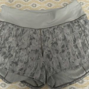 Lululemon speed up shorts size 6 and 4” inseam.